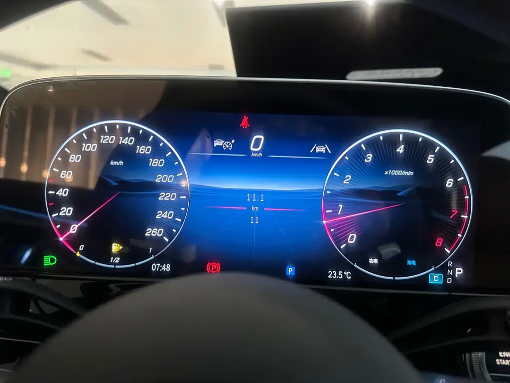 Mercedes-Benz E-Class E 2025 E 260 L Sport