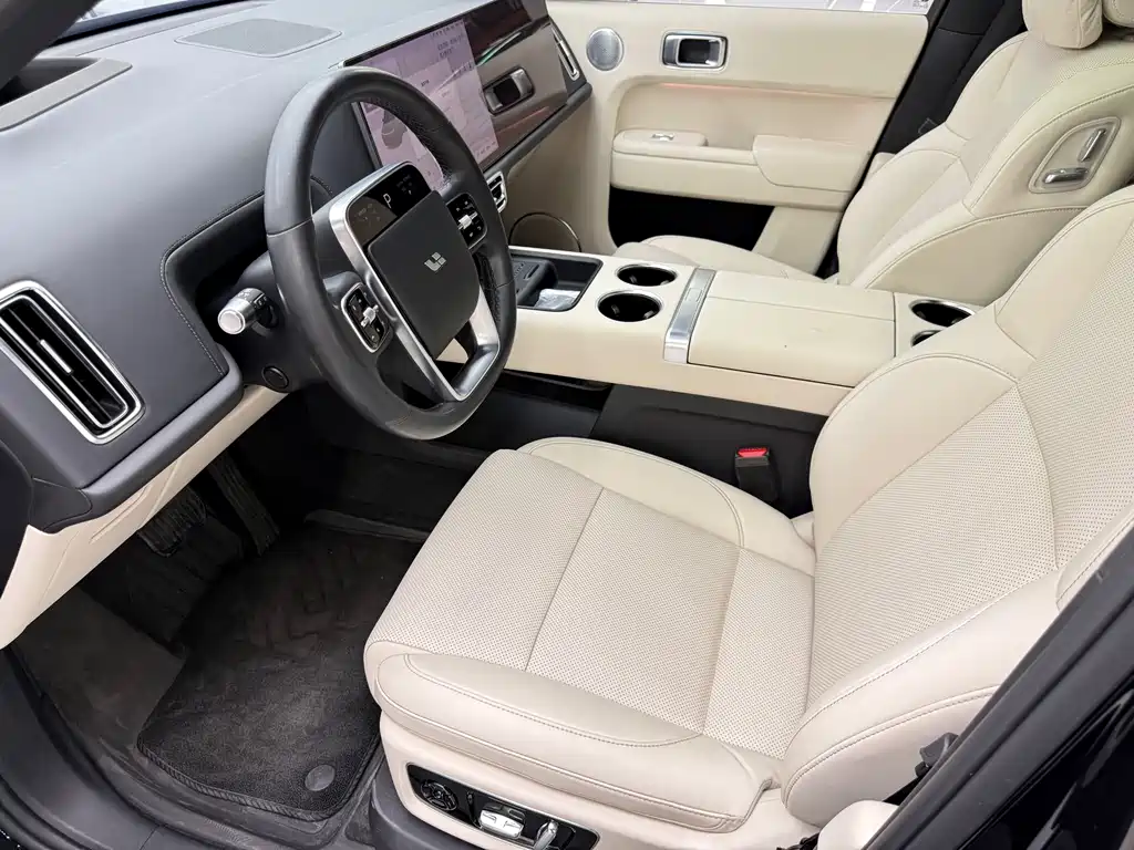 Li Auto Li L8 — миниатюра 4