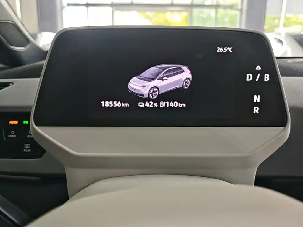 Volkswagen ID.3 — миниатюра 8