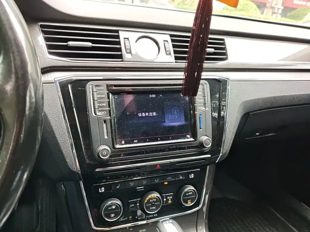 Volkswagen Passat — миниатюра 6