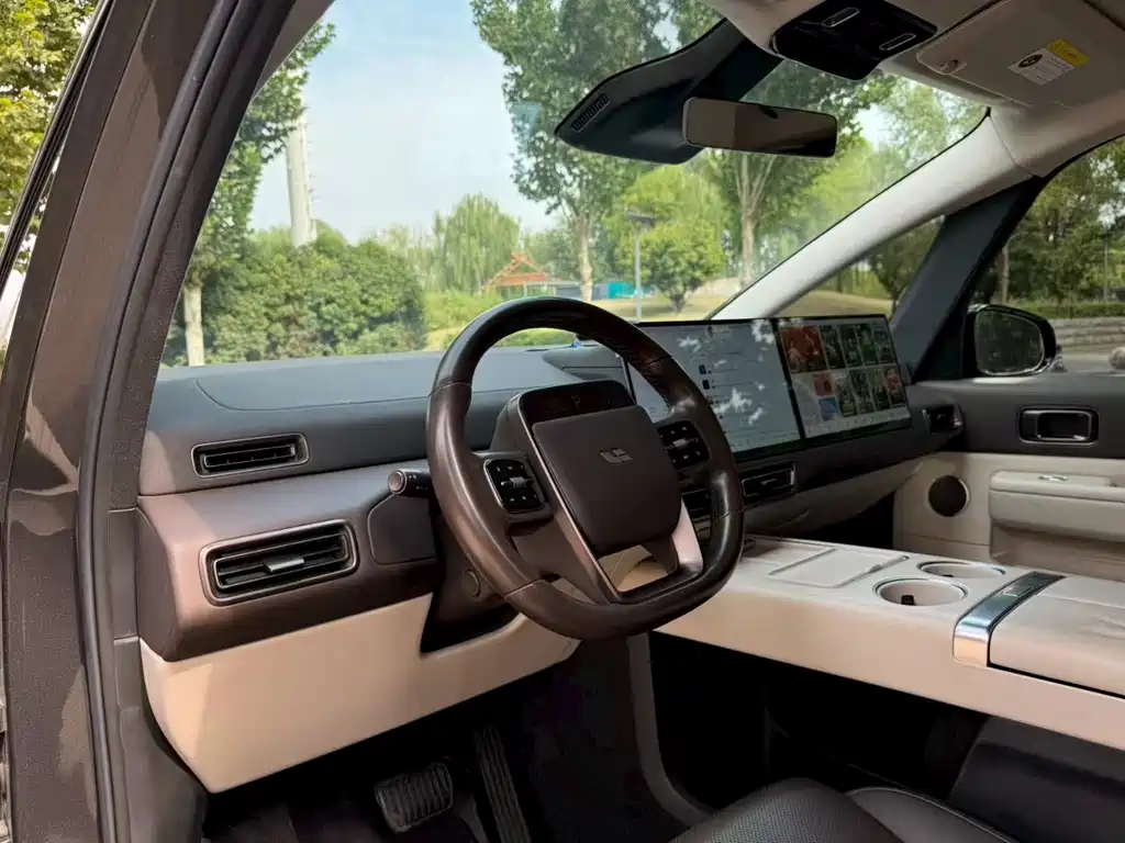 Li Auto Li MEGA — миниатюра 7