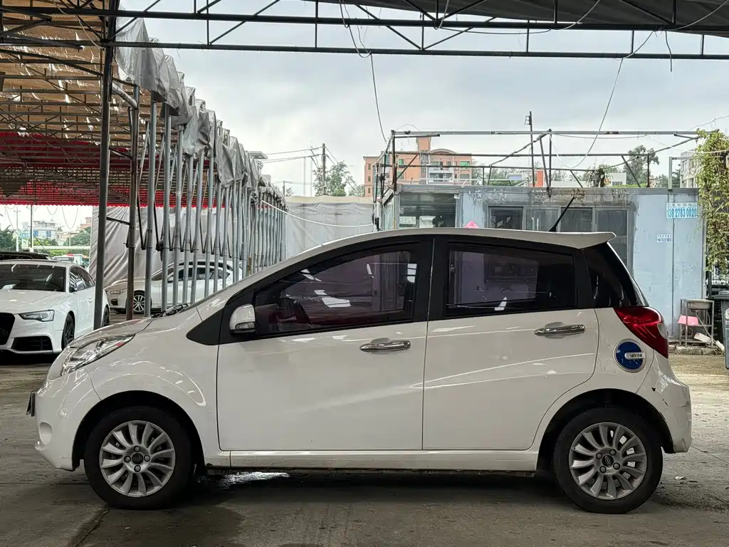 JAC JAC iEV6E — миниатюра 7