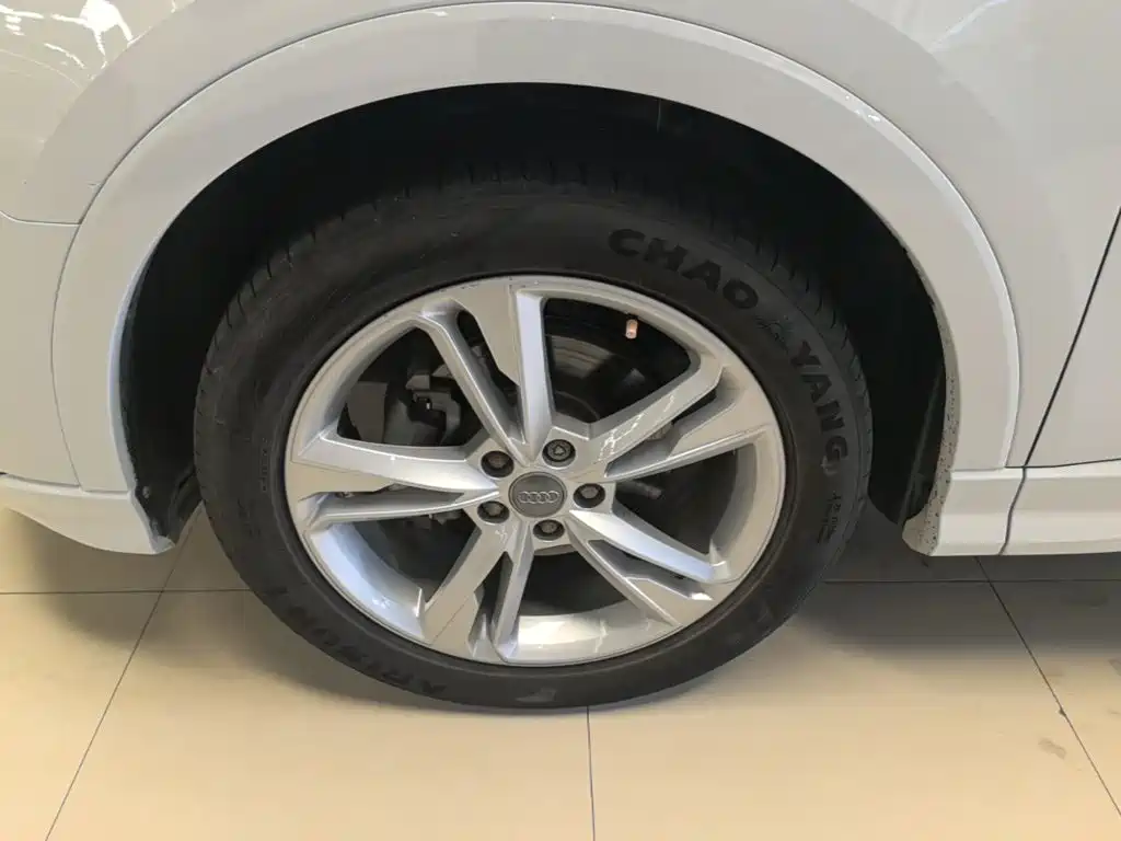 Audi Q3 — миниатюра 23