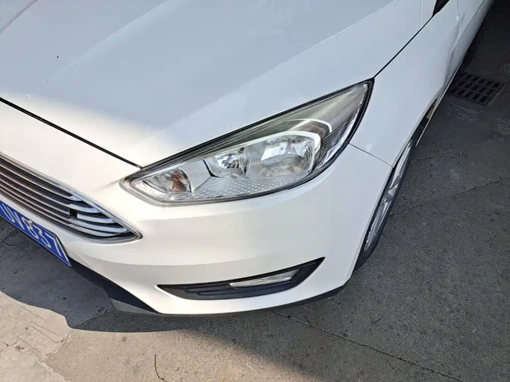 Ford Focus — миниатюра 24