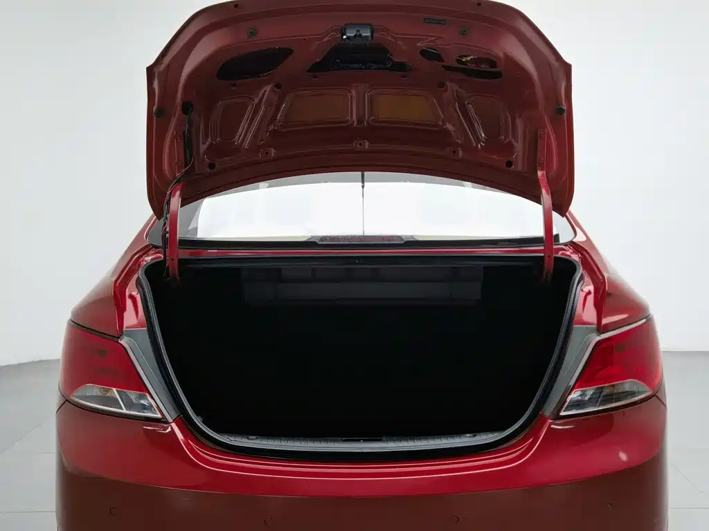 Hyundai Verna — миниатюра 16