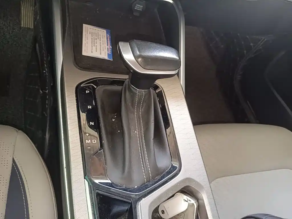 Geely Emgrand — миниатюра 14