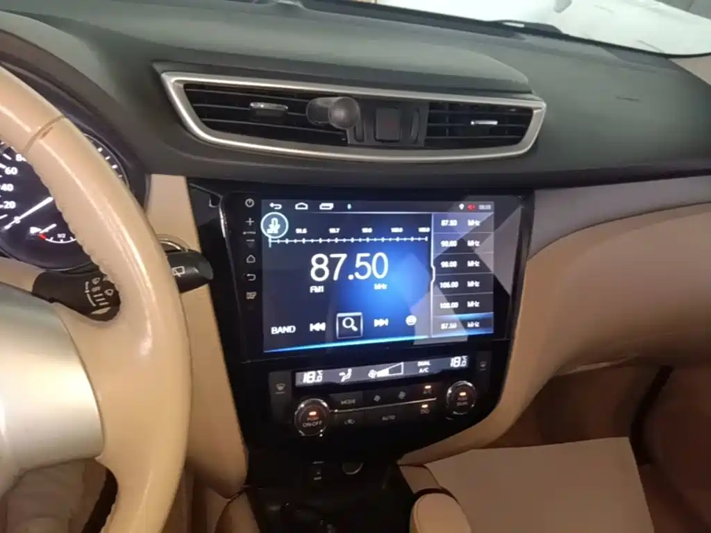Nissan X-Trail — миниатюра 13