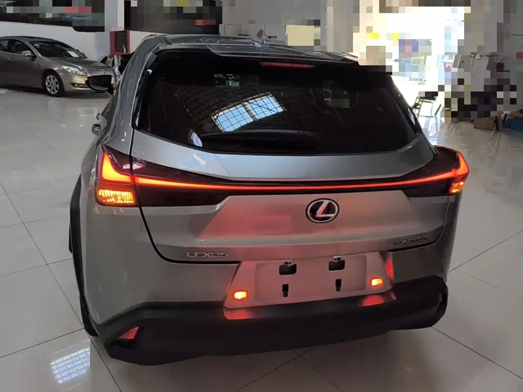 Lexus UX — миниатюра 6