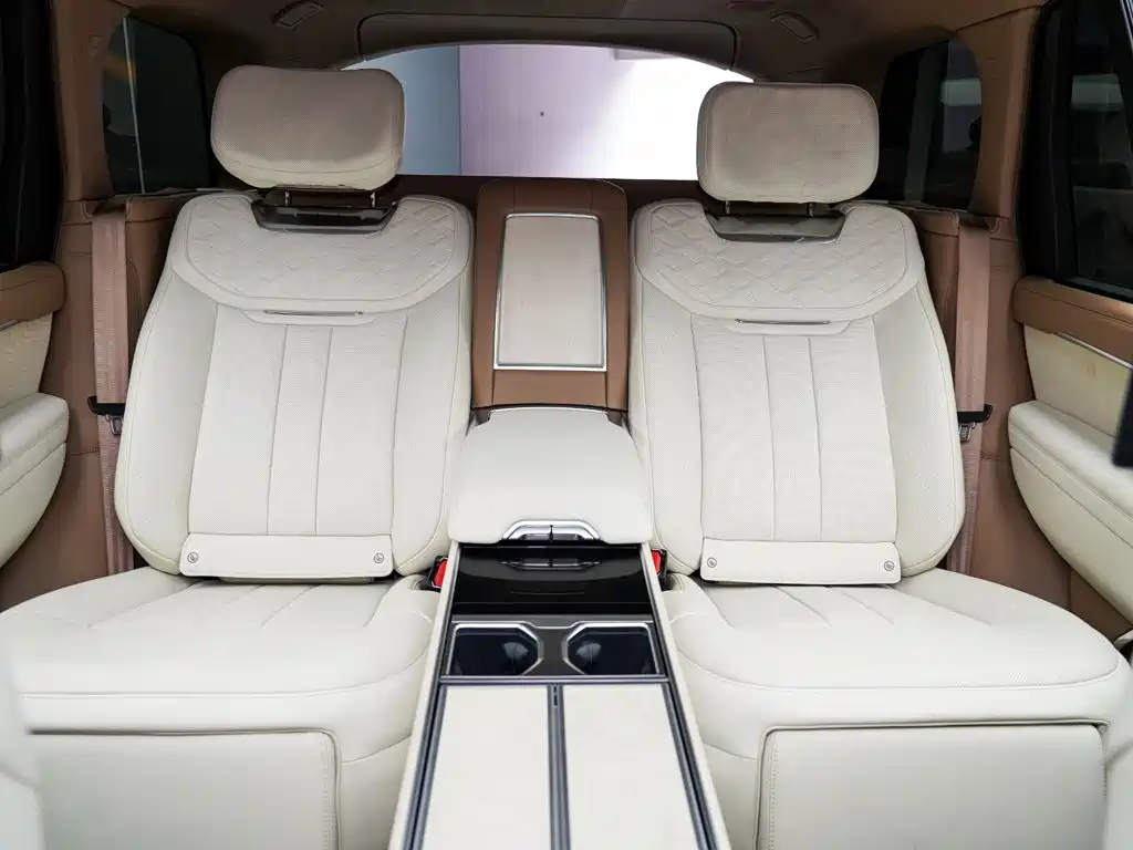 Land Rover Range Rover — миниатюра 16