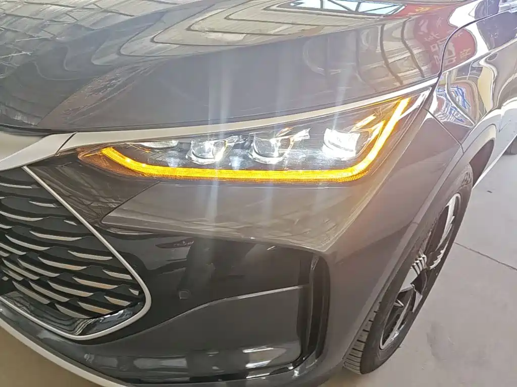 BYD Tang New Energy — миниатюра 24