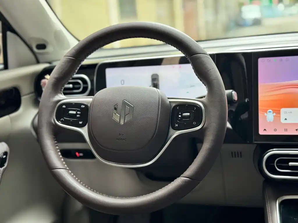 Leapmotor Leapmotor C11 — миниатюра 5