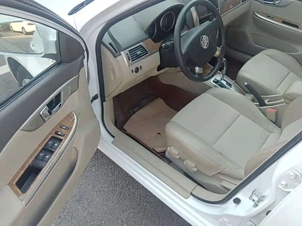 Buick Excelle — миниатюра 16