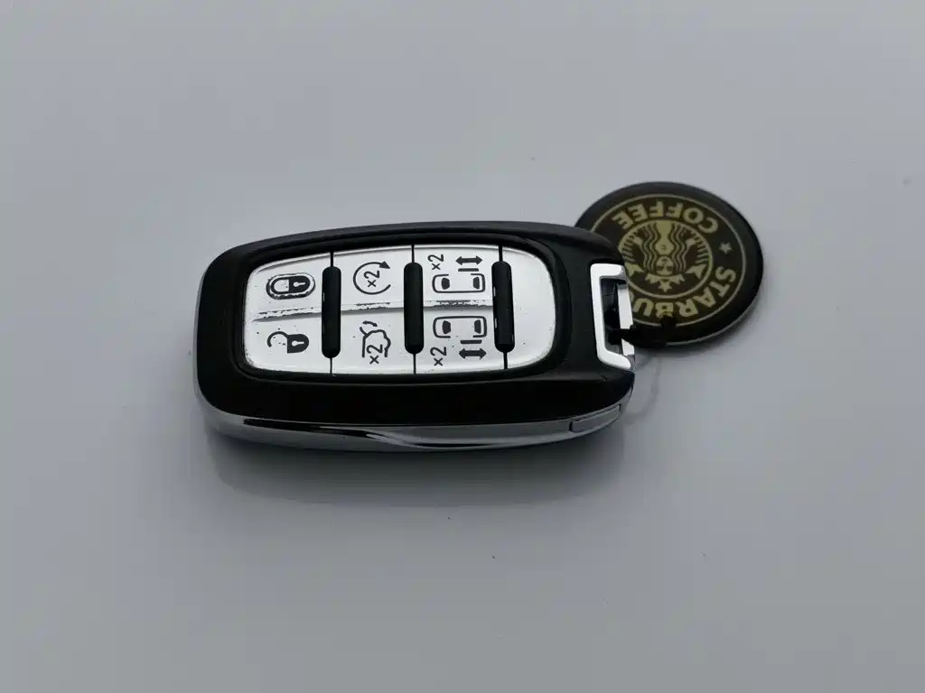 Chrysler Grand Voyager (Import) — миниатюра 19
