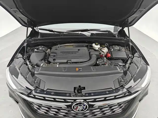 Buick Envision Plus — миниатюра 14