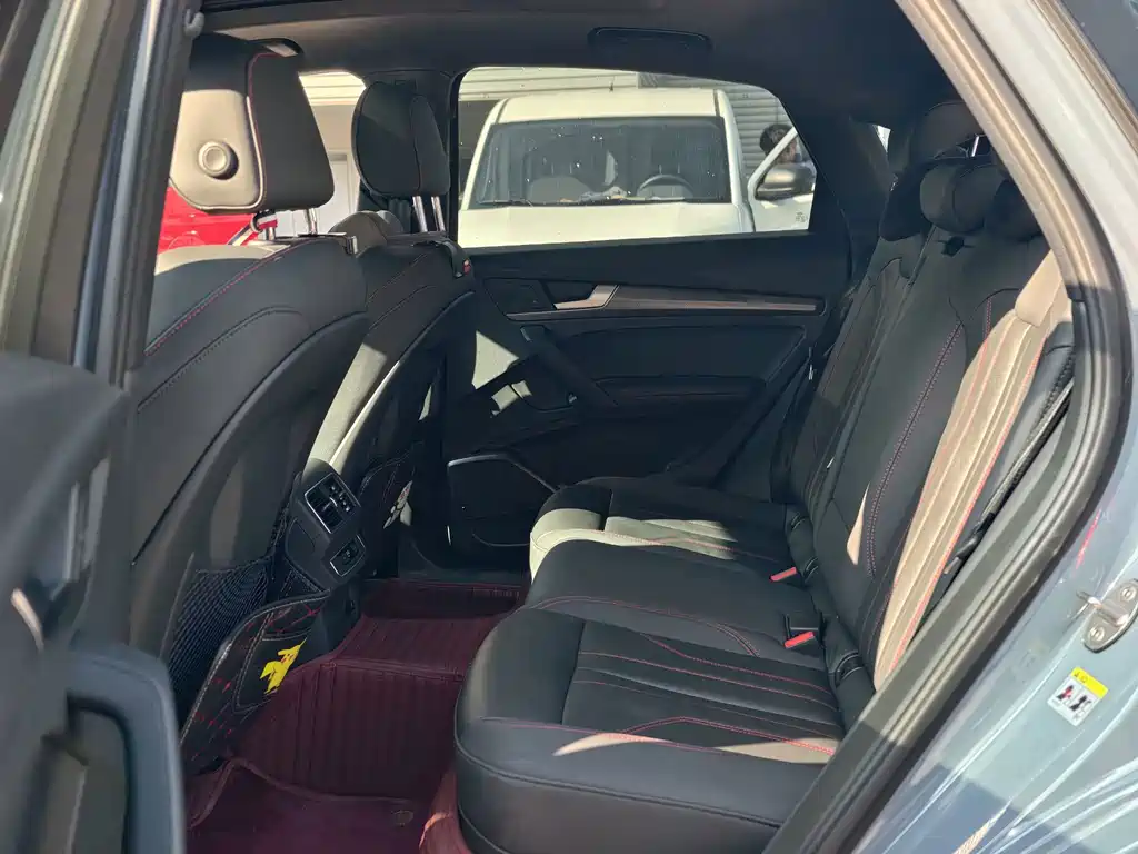 Audi Q5L — миниатюра 17