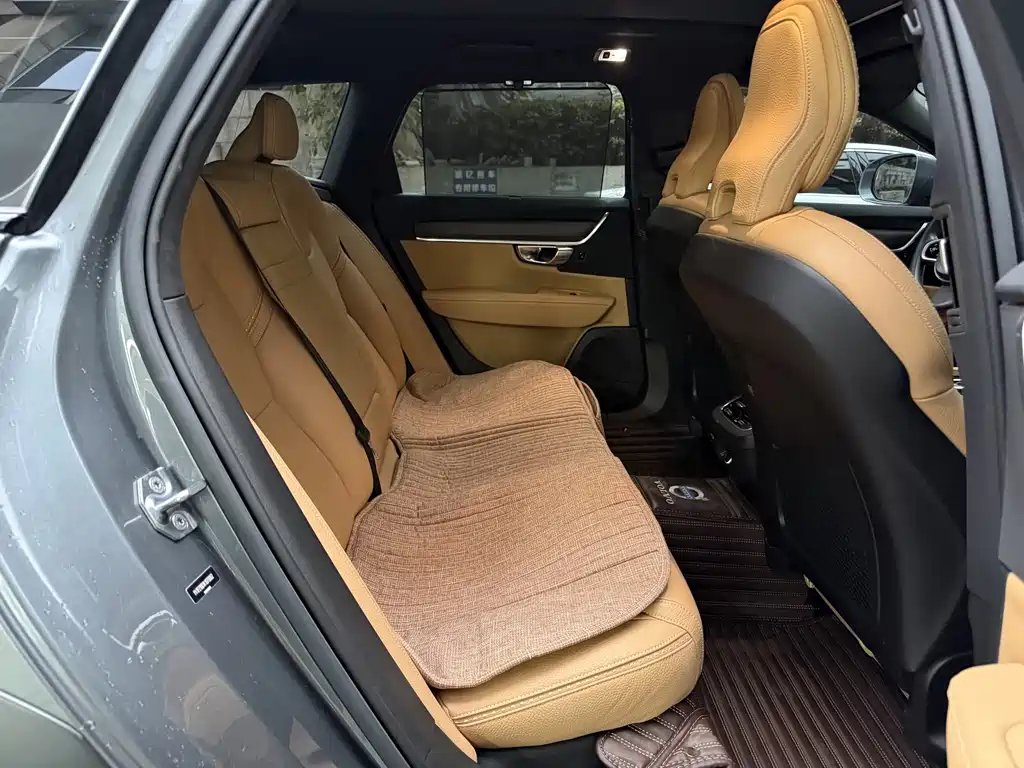 Volvo V90 — миниатюра 10