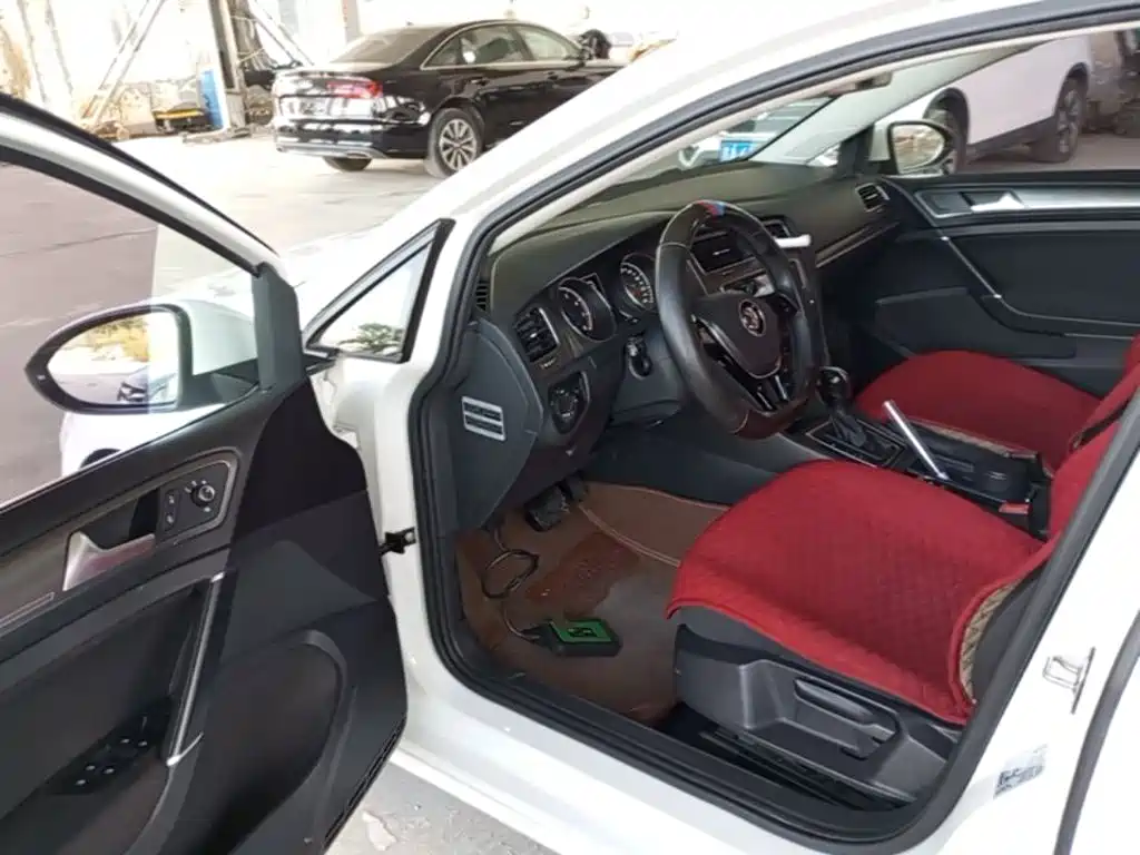 Volkswagen Golf — миниатюра 16