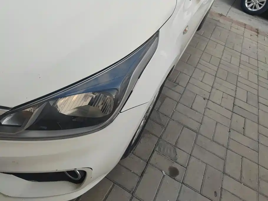 Kia K2 — миниатюра 5