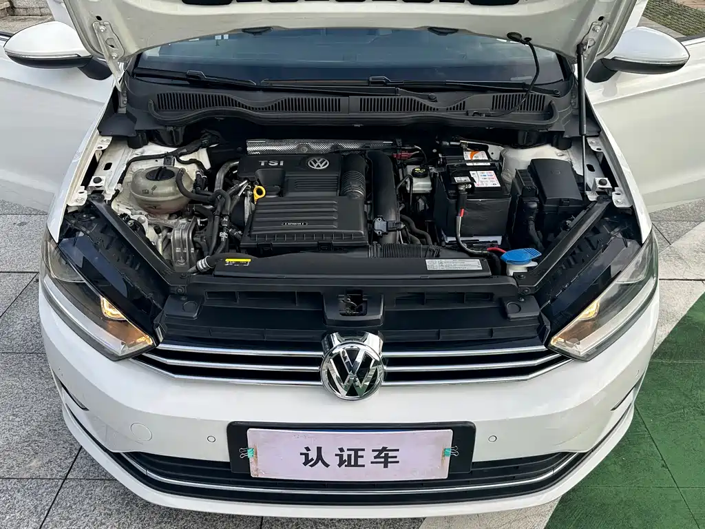 Volkswagen Golf Sportsvan — миниатюра 24