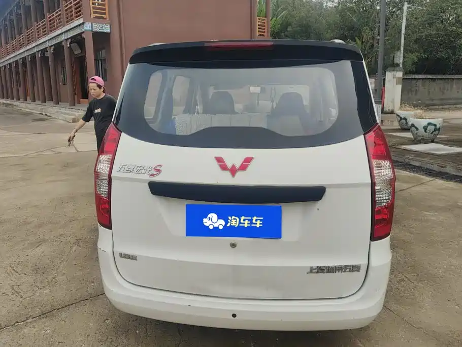 Wuling Hongguang PLUS — миниатюра 4