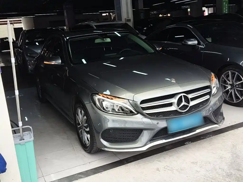 Mercedes-Benz C-Class — миниатюра 4