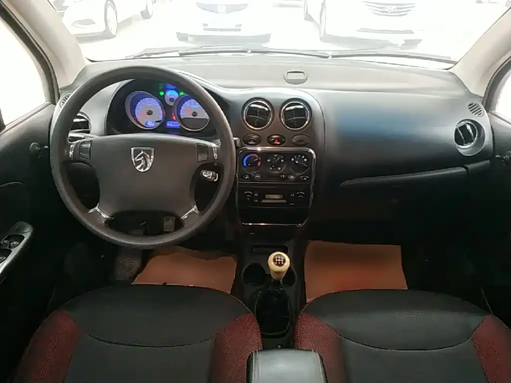 Baojun Spark — миниатюра 10