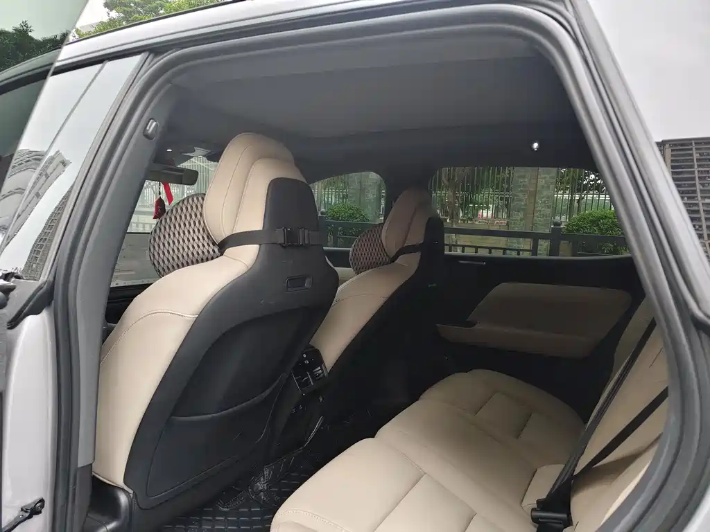 Volvo XC70 2026 Ultra