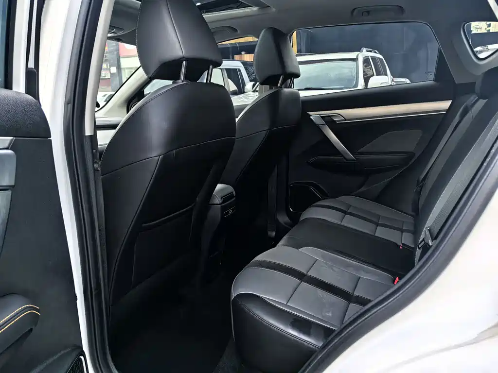 GEELY AUTOMOBILE BINYUE