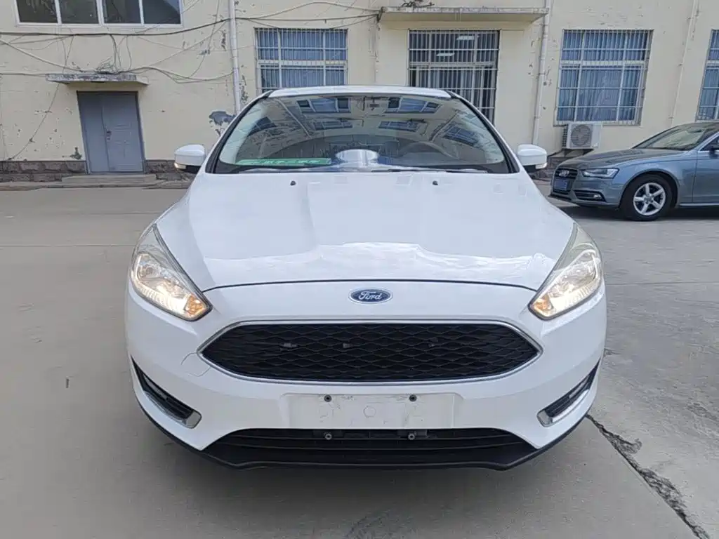 Ford Focus — миниатюра 3