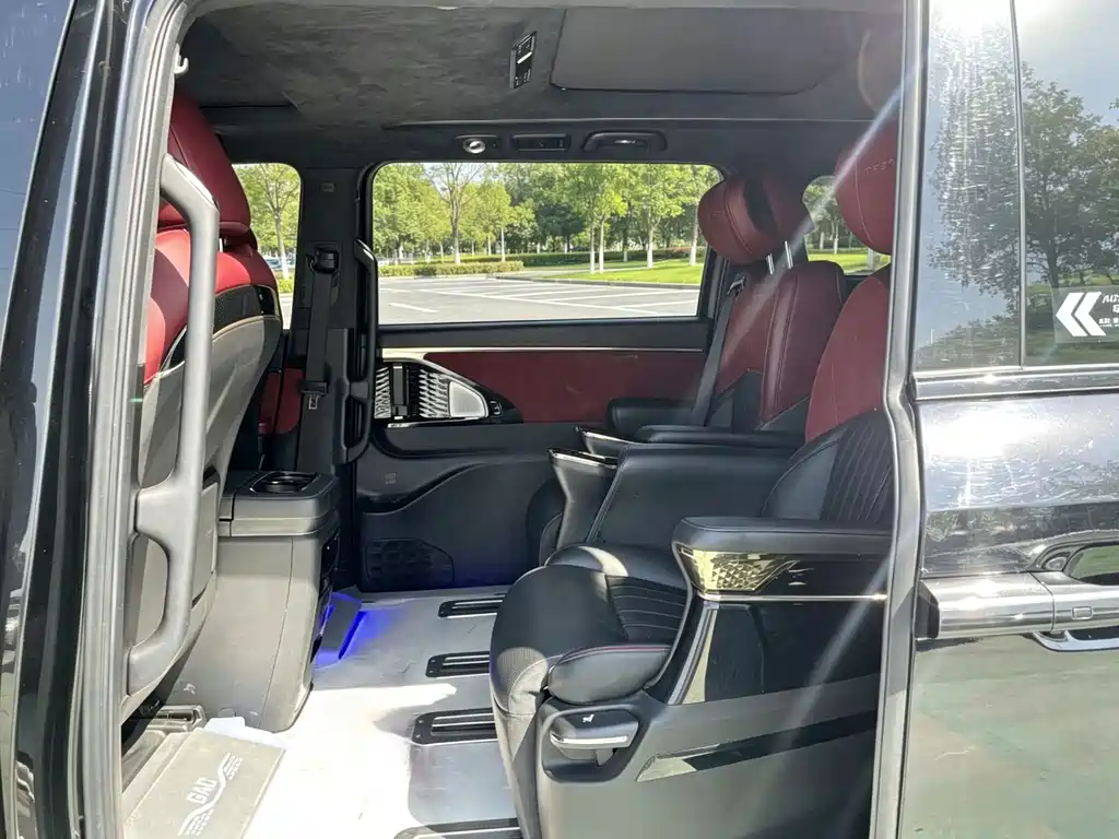 GAC Motor Trumpchi M8 — миниатюра 8