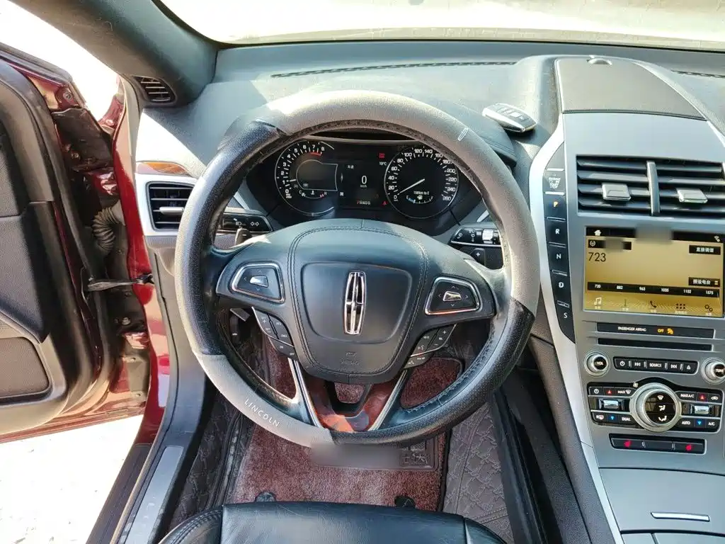 Lincoln MKZ — миниатюра 6
