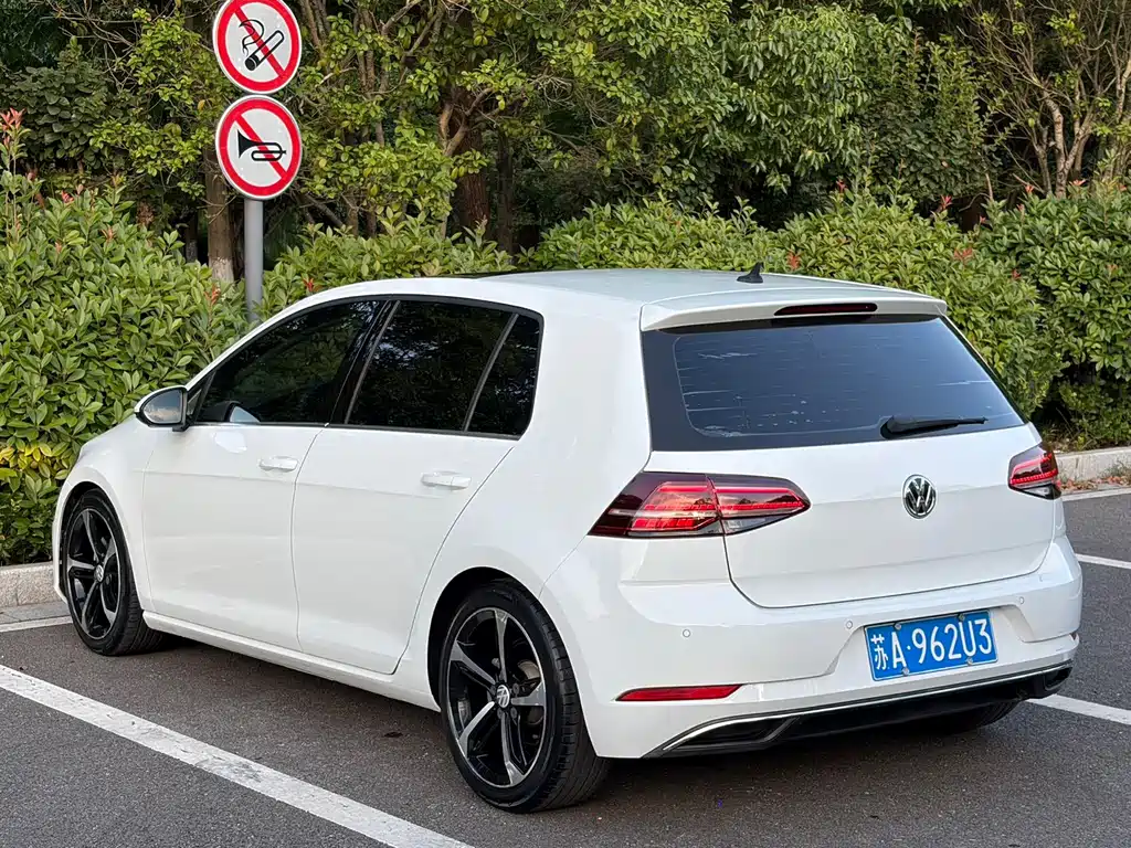 Volkswagen Golf — миниатюра 17