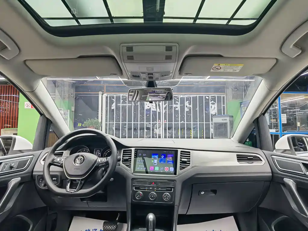 Volkswagen Golf Sportsvan — миниатюра 7