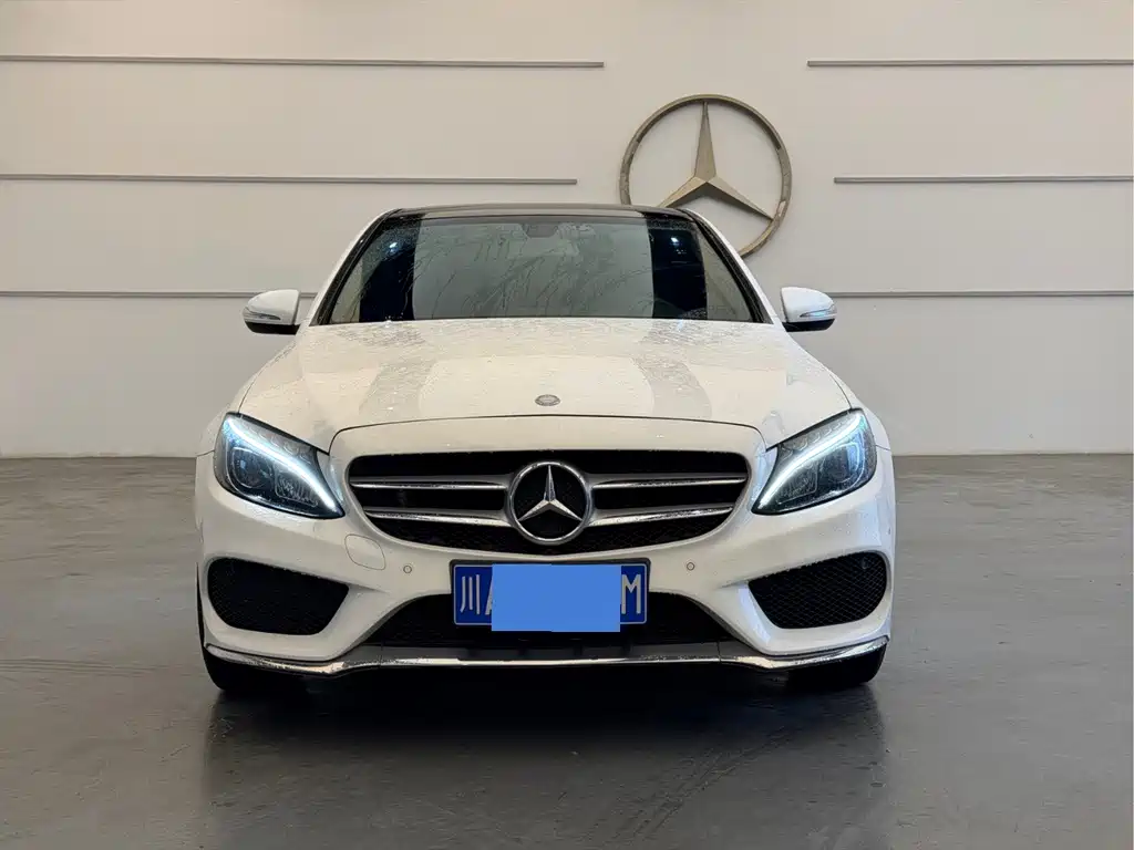 Mercedes-Benz C-Class — миниатюра 2