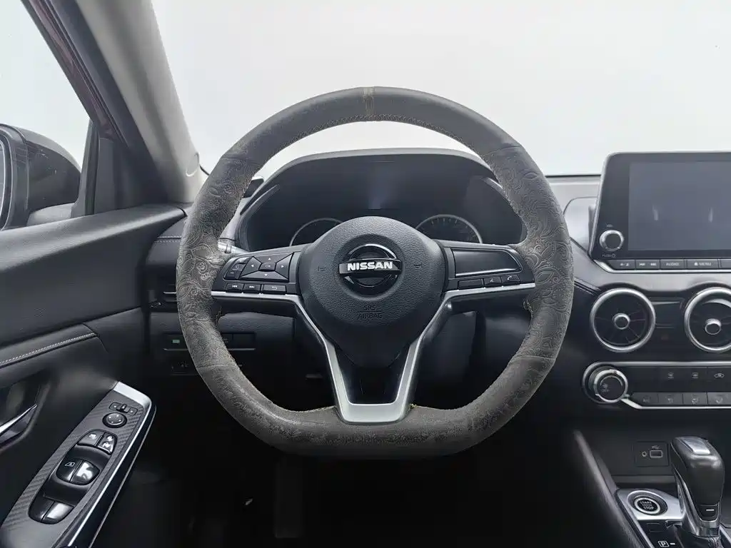 Nissan Sylphy — миниатюра 11