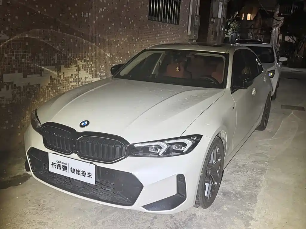 宝马3系 2025款 330Li M运动曜夜套装 2025