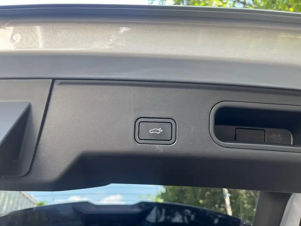 Geely Boyue L 1.5TD DCT Premium Type, фото 19