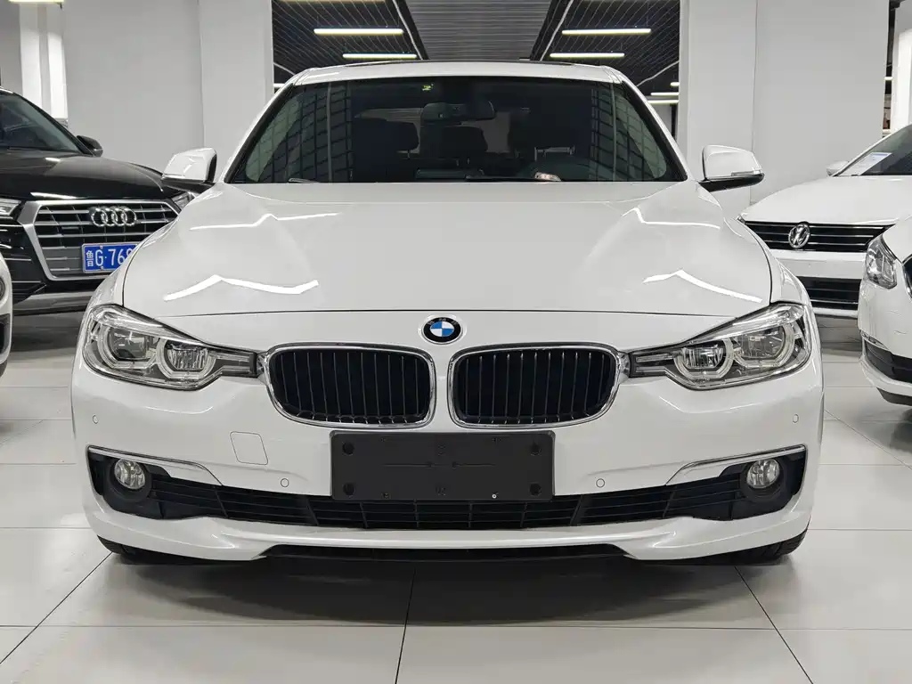BMW 3 Series — миниатюра 2