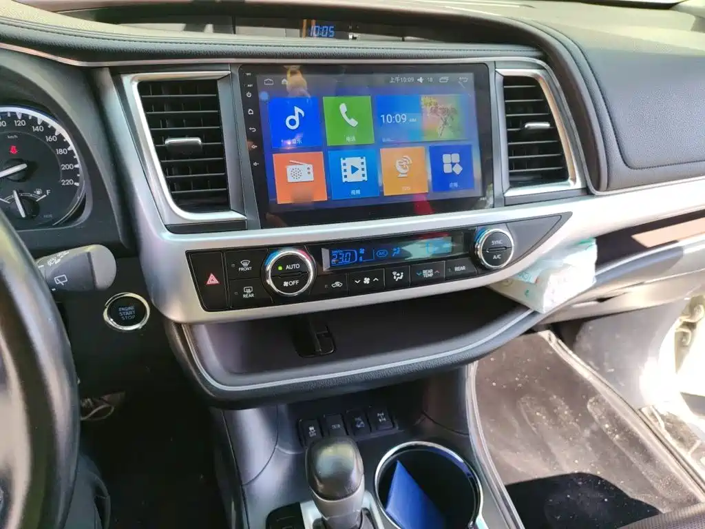 Toyota Highlander — миниатюра 6