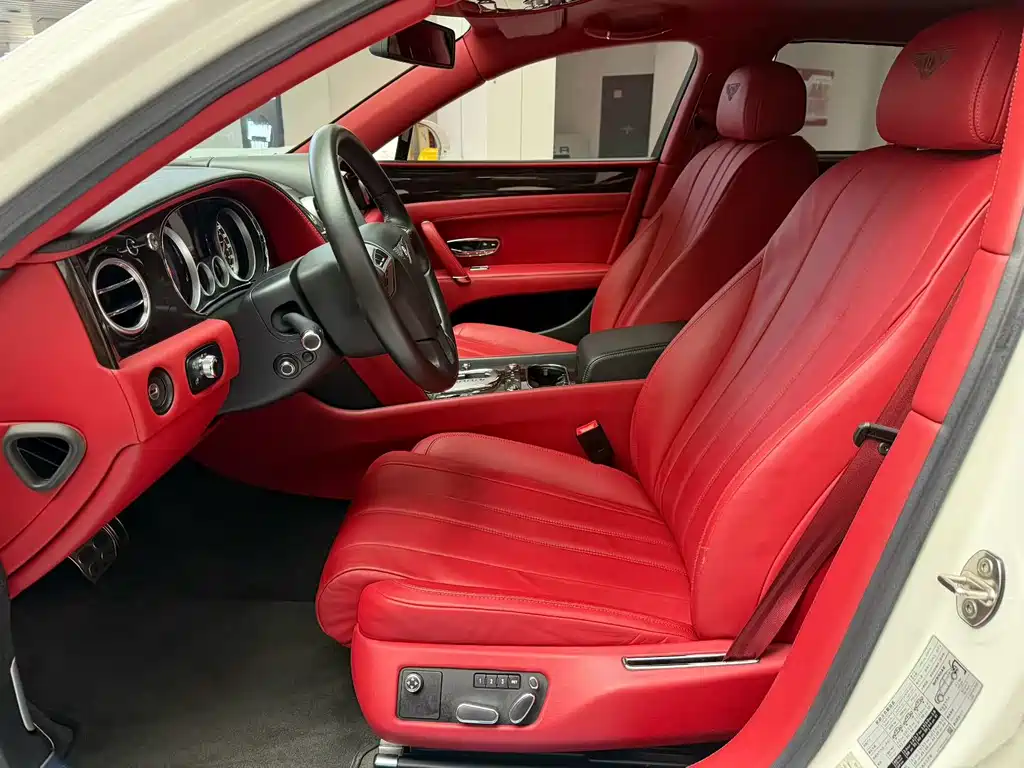 Bentley Flying Spur 2014 4.0T V8 Standard