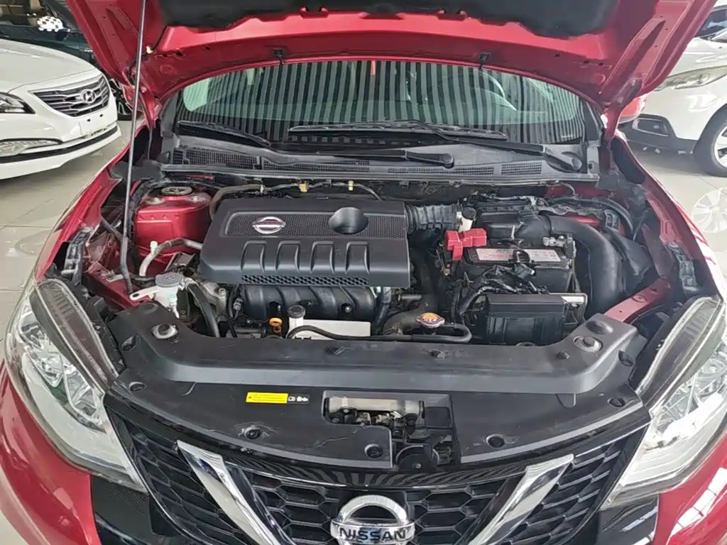 Nissan Tiida — миниатюра 20