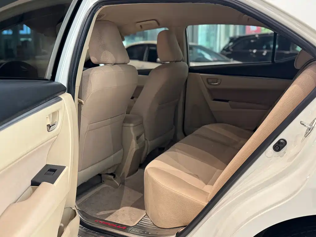 Toyota Corolla — миниатюра 10