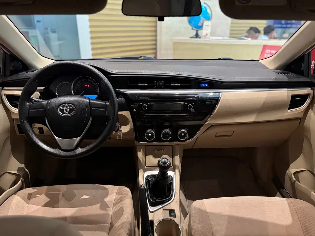 Toyota Corolla — миниатюра 13
