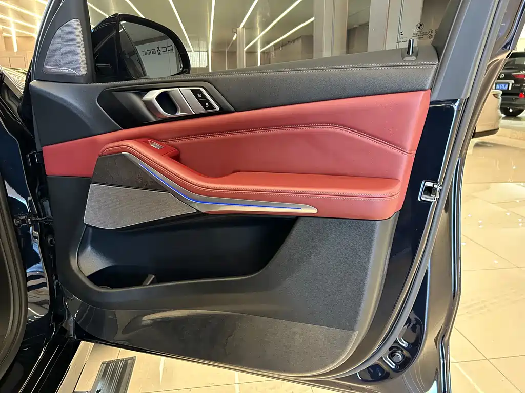 BMW X5 — миниатюра 27