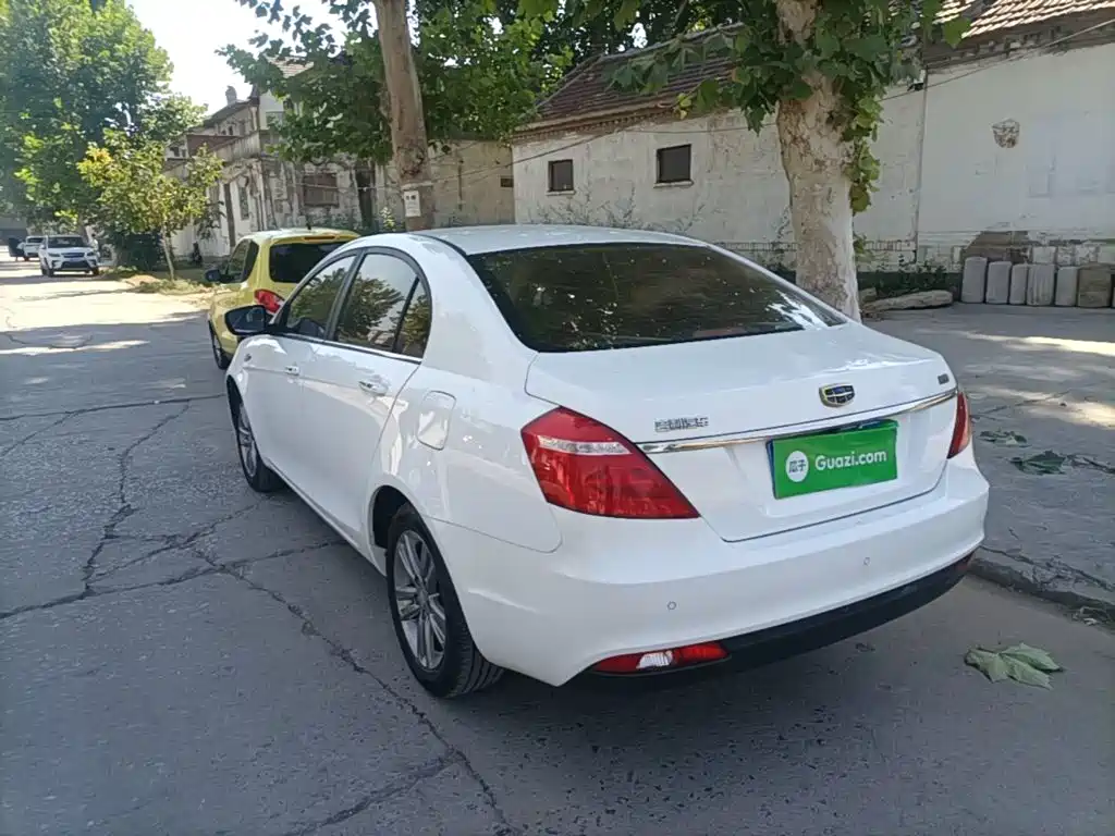 Geely Emgrand — миниатюра 5