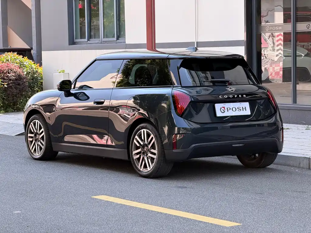 MINI MINI COOPER EV — миниатюра 5