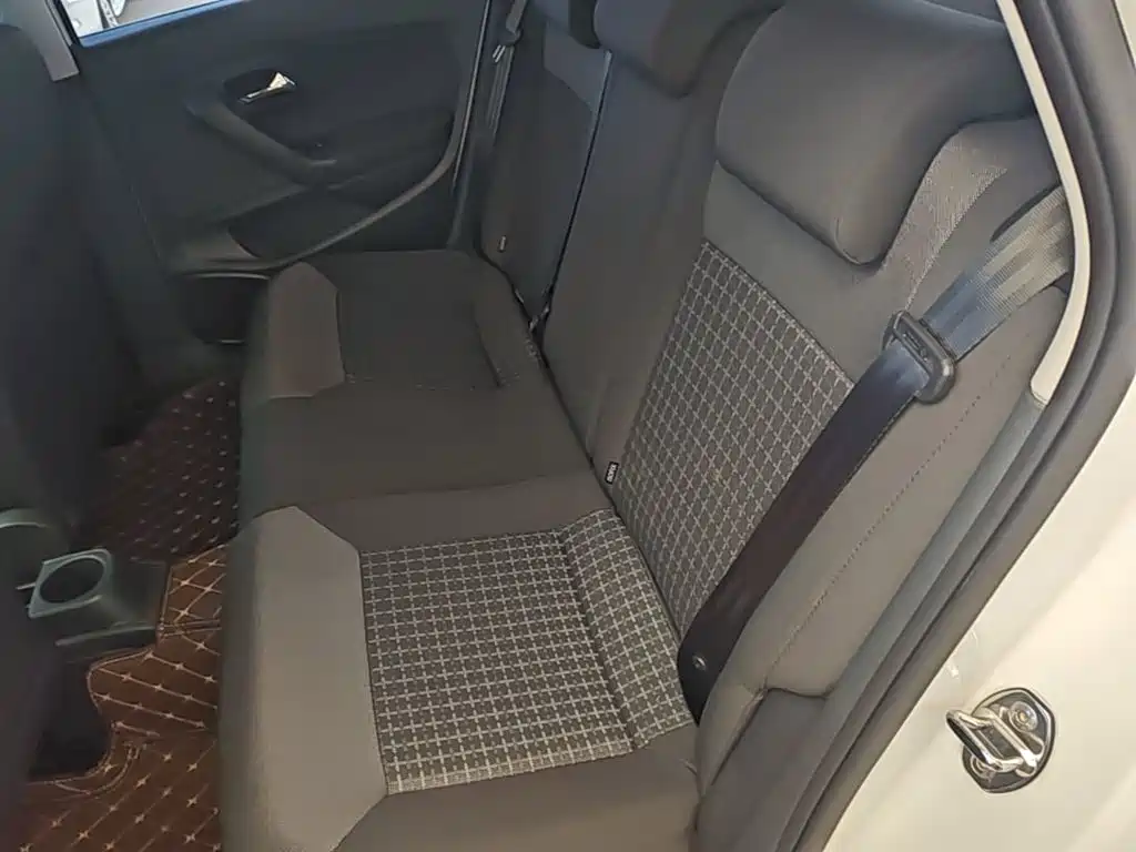 Volkswagen Polo — миниатюра 17