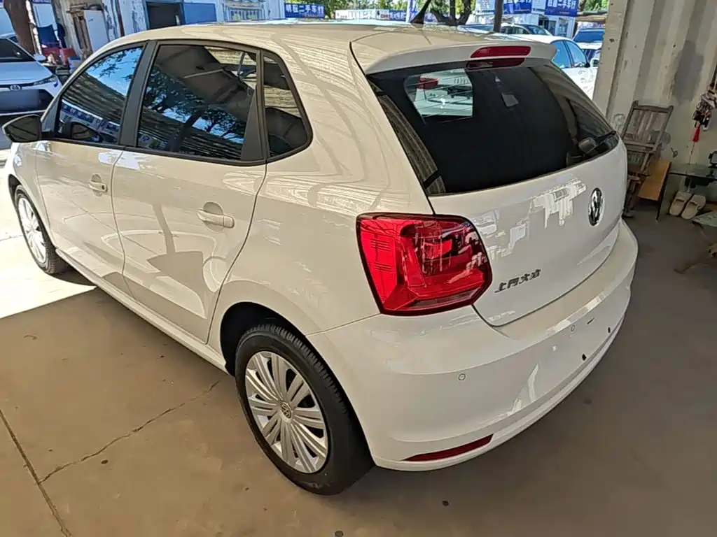 Volkswagen Polo — миниатюра 5