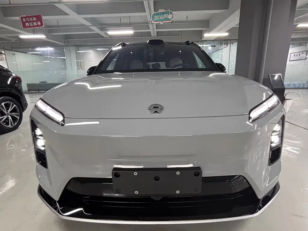 NIO ES6 — миниатюра 2