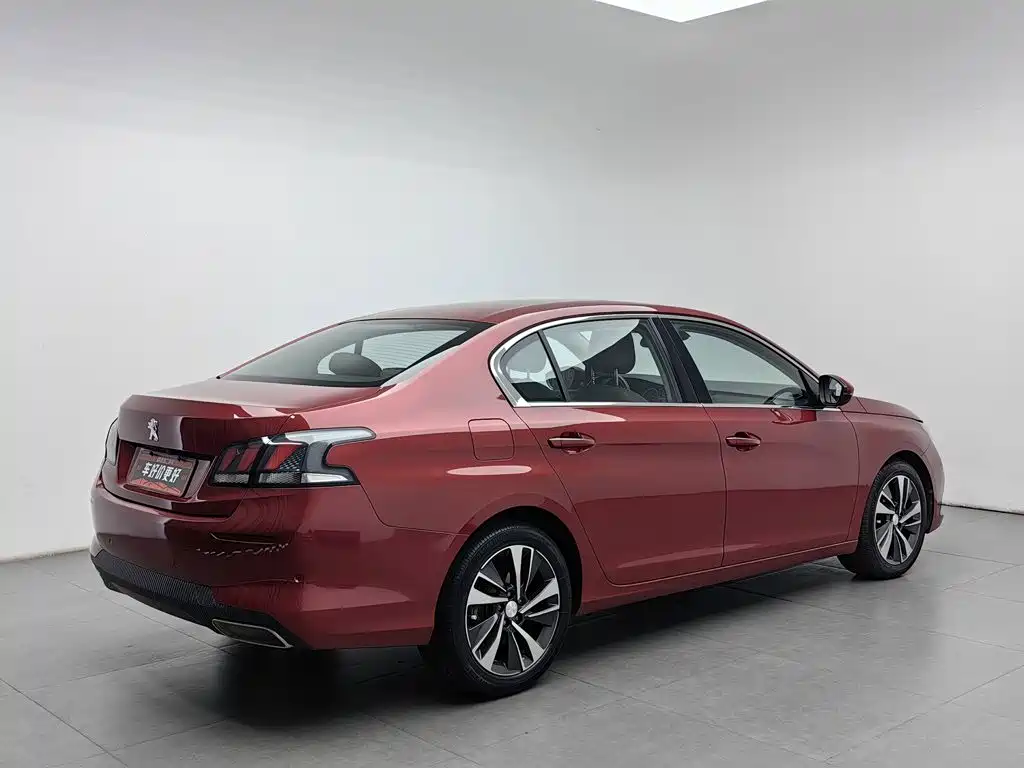 Peugeot 408 — миниатюра 2